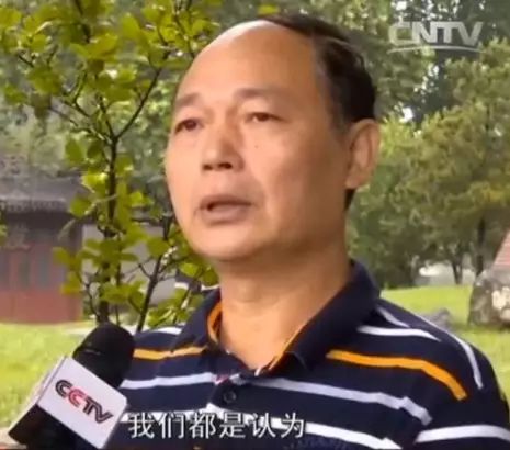老篮球场地标准尺寸_老式篮球场的尺寸_篮球场地老规则