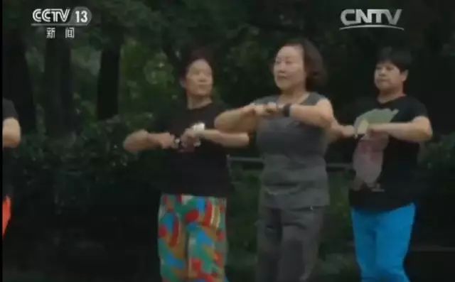 老式篮球场的尺寸_篮球场地老规则_老篮球场地标准尺寸